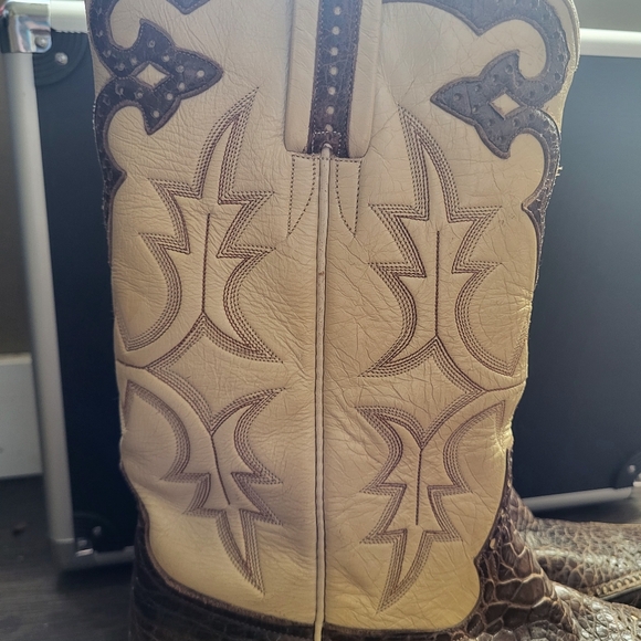 Vintage Leather Cowgirl Boots - Picture 3 of 7